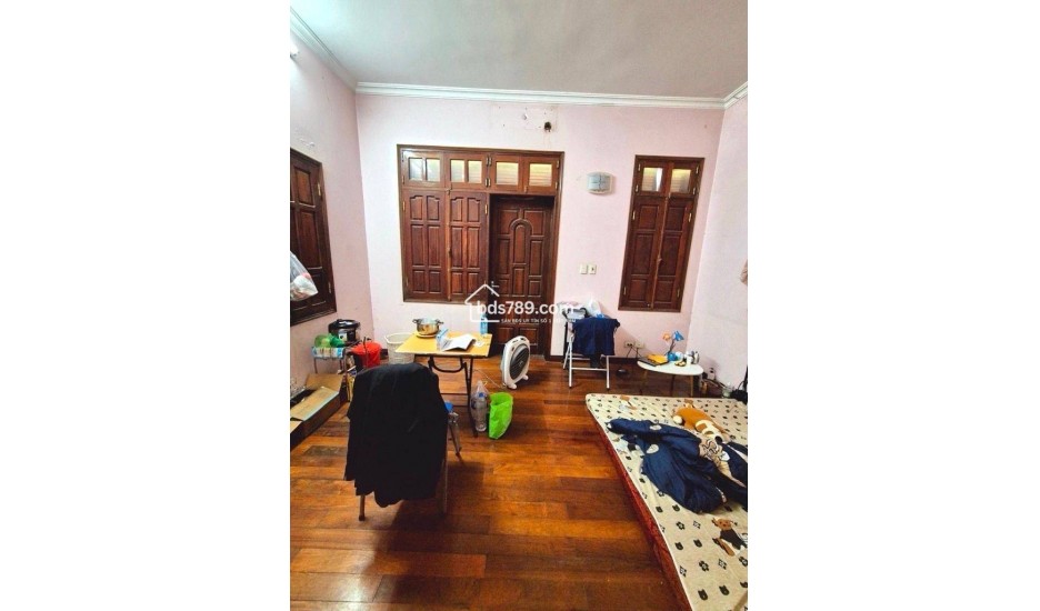 Bán nhà mặt phố Khương Đình, HN, DT 50 m2, 6 tầng, Mt 5.5 m, giá bán 17 tỷ